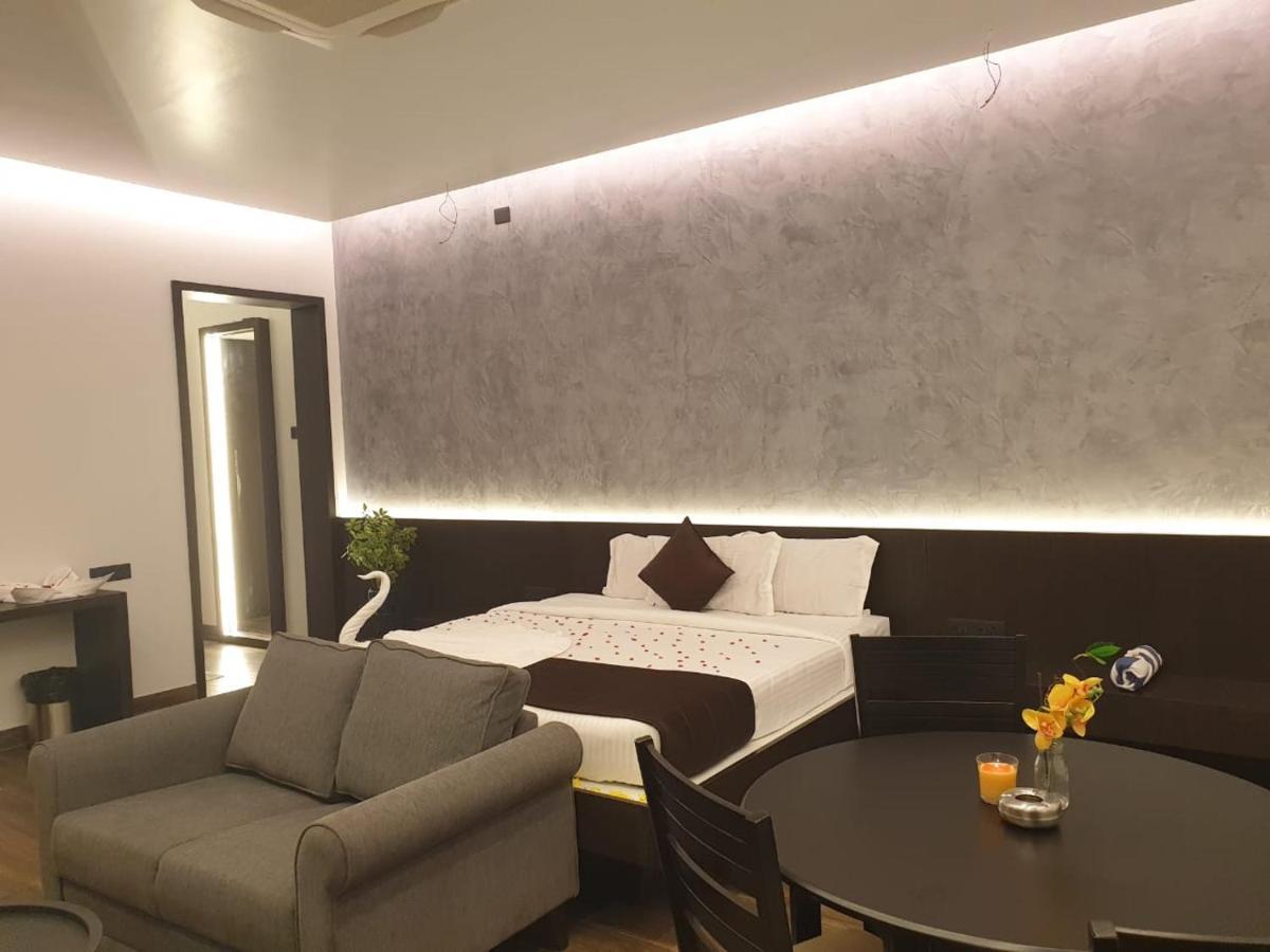 D Wayfarer Inn Resort Erode Kültér fotó