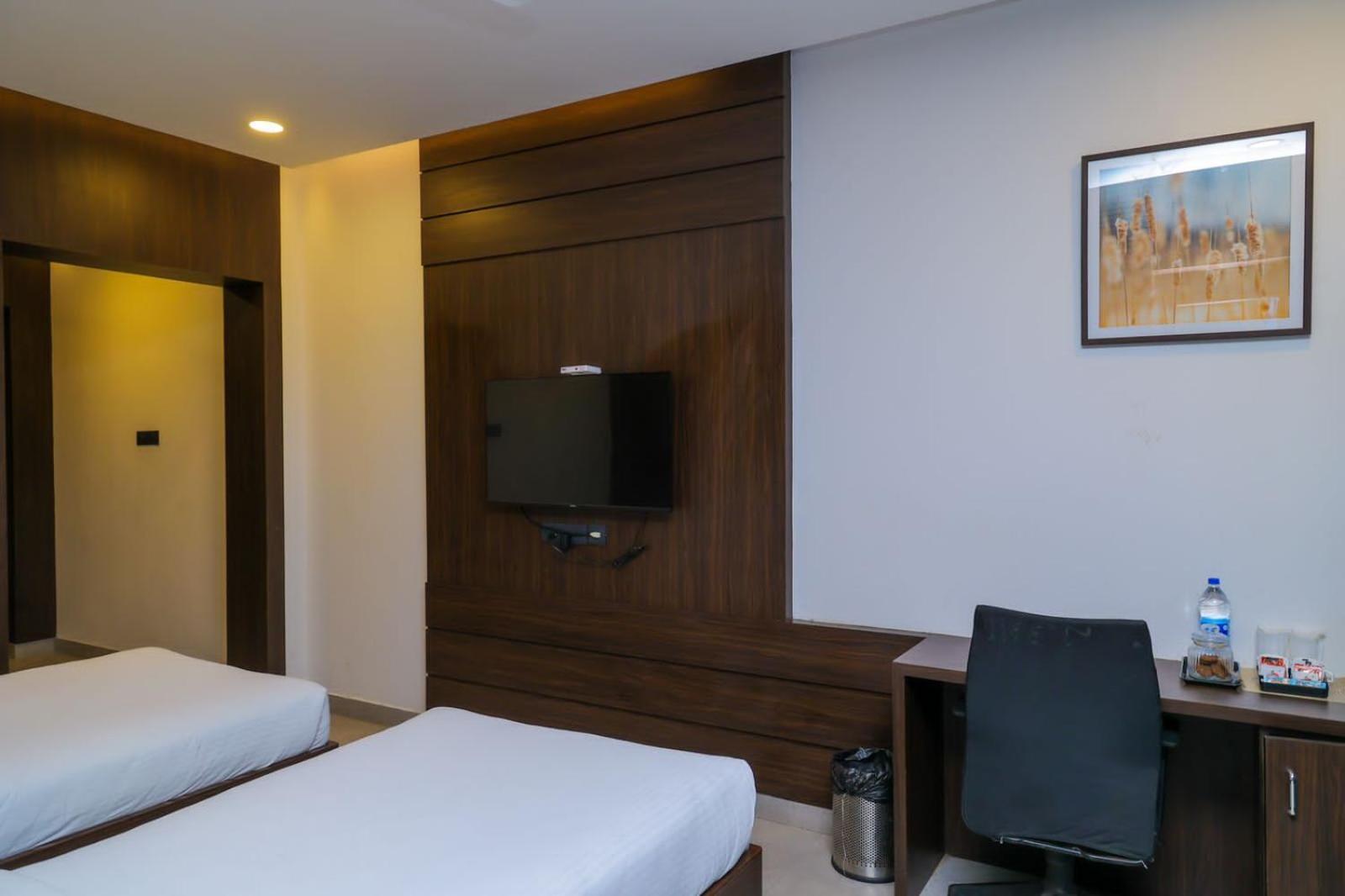 D Wayfarer Inn Resort Erode Kültér fotó